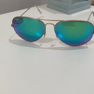 Aviator Ray-Ban sunglasses